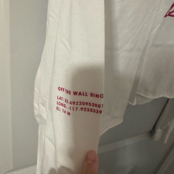 Women’s cropped vans long sleeve shirt - Picture 2 of 6